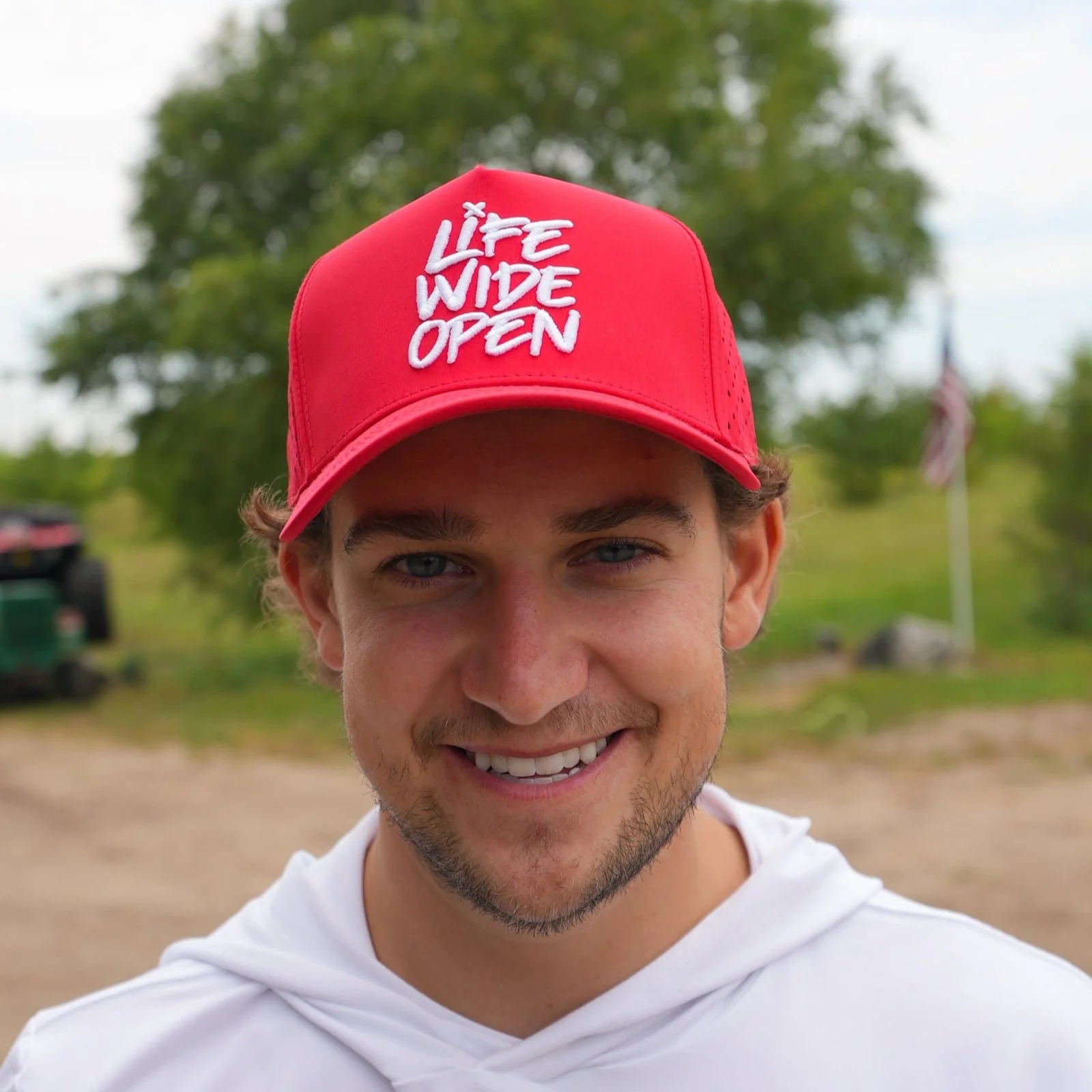 RED LWO Embroidery Hat - Image 3